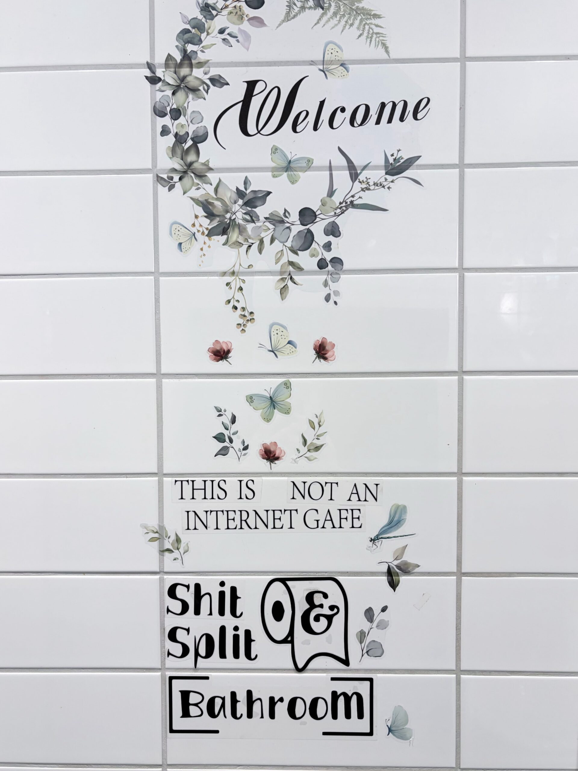 This is not an Internet Café-stickers på toalett